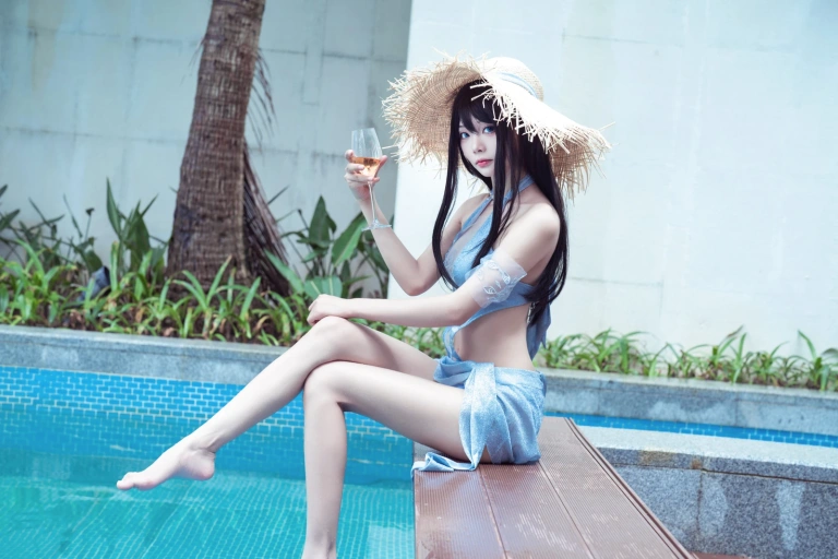 艾西Aiwest《永劫无间 顾清寒》主题写真：18张全套美图