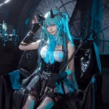 艾西Aiwest《初音小恶魔》主题写真：26张全套美图