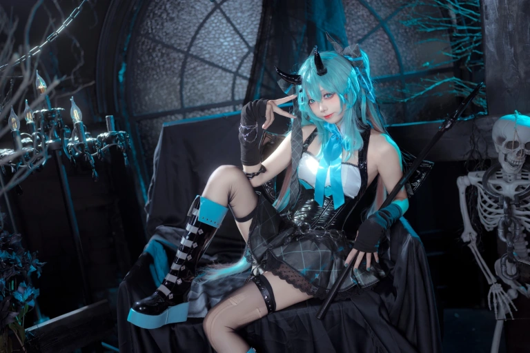 艾西Aiwest《初音小恶魔》主题写真：26张全套美图