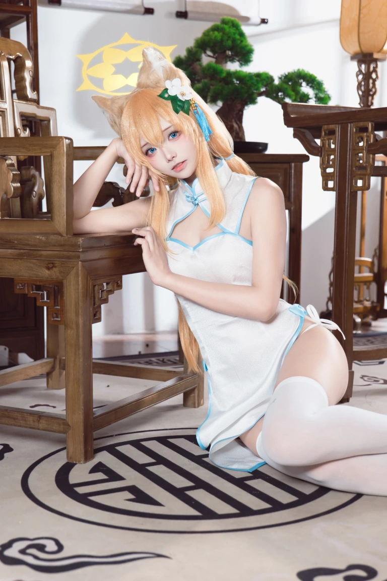 艾西Aiwest《蔚蓝档案 伊落玛丽 旗袍》主题写真：30张全套美图