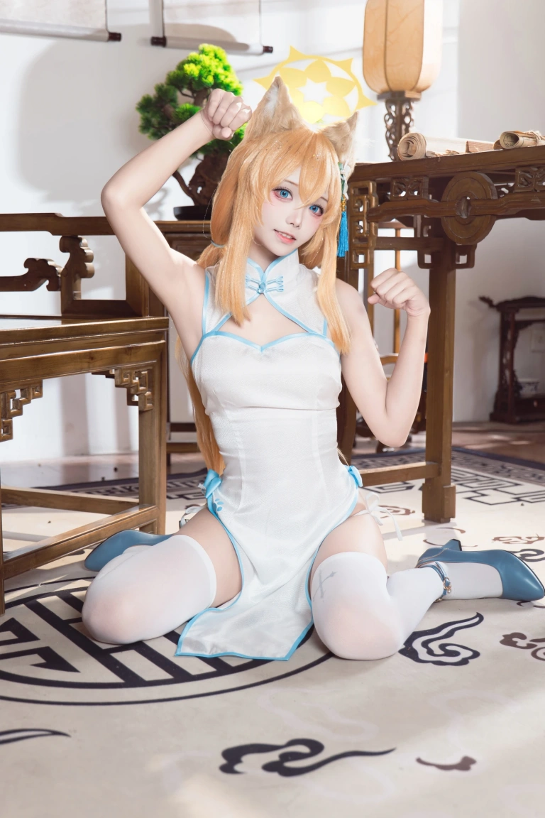 艾西Aiwest《蔚蓝档案 伊落玛丽 旗袍》主题写真：30张全套美图