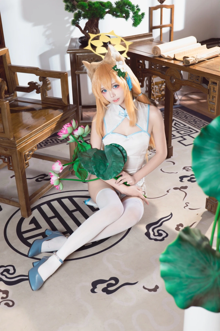 艾西Aiwest《蔚蓝档案 伊落玛丽 旗袍》主题写真：30张全套美图