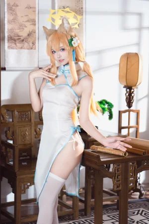艾西Aiwest《蔚蓝档案 伊落玛丽 旗袍》主题写真：30张全套美图