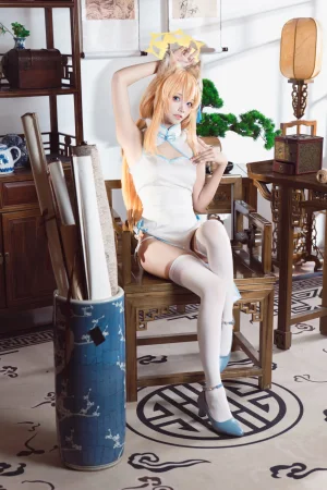 艾西Aiwest《蔚蓝档案 伊落玛丽 旗袍》主题写真：30张全套美图