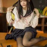 安食Ajiki《风纪委员》主题写真：48张全套美图