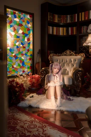 安食Ajiki《笨拙的小恶魔》主题写真：41张全套美图