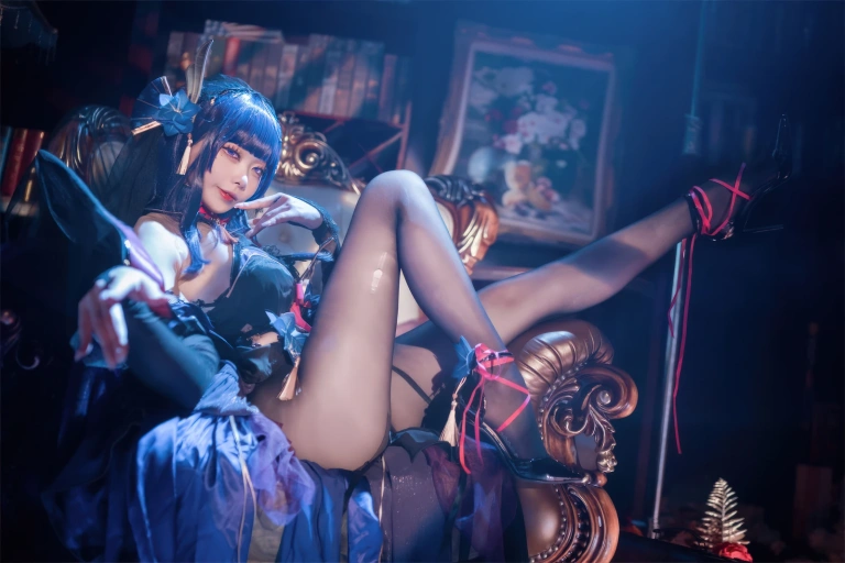 安食Ajiki《原神 雷电将军魅魔》主题写真：35张全套美图