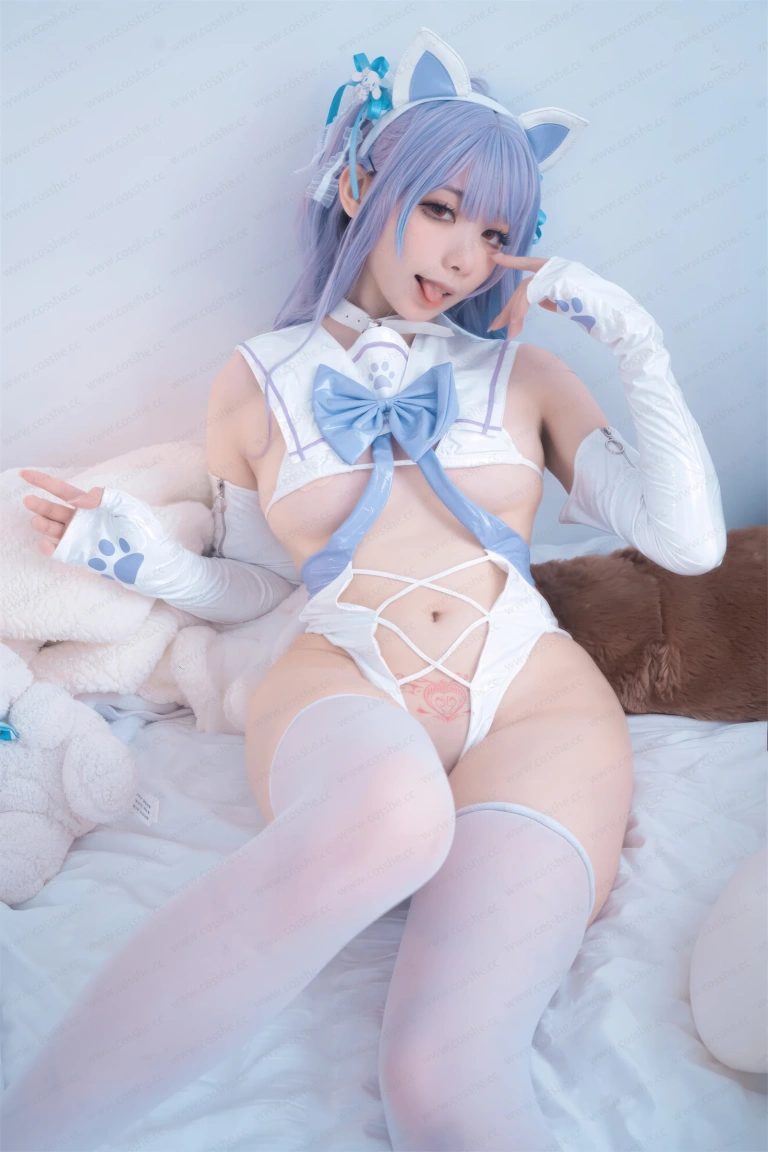 安食Ajiki《白猫猫》主题写真：51张全套美图