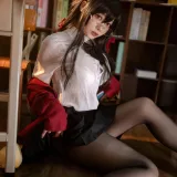 安食Ajiki《碧蓝航线 大凤JK》主题写真：40张全套美图