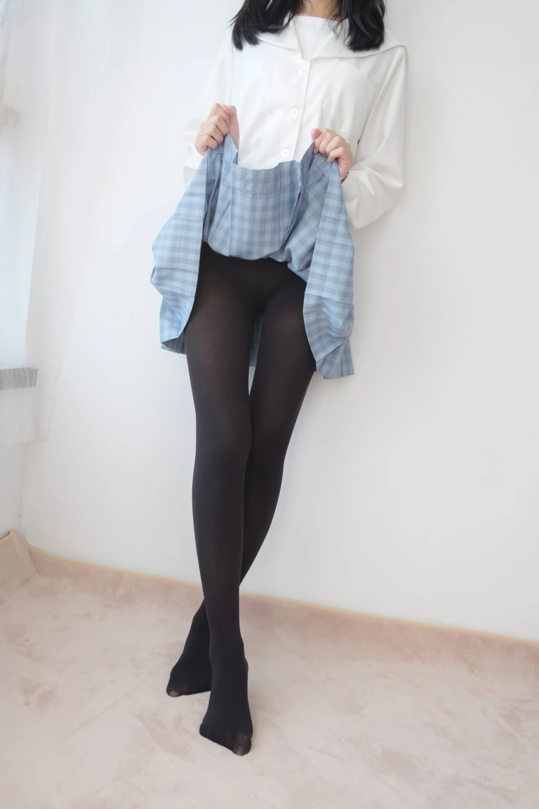 森萝财团《ALPHA-005》主题写真：135张全套美图