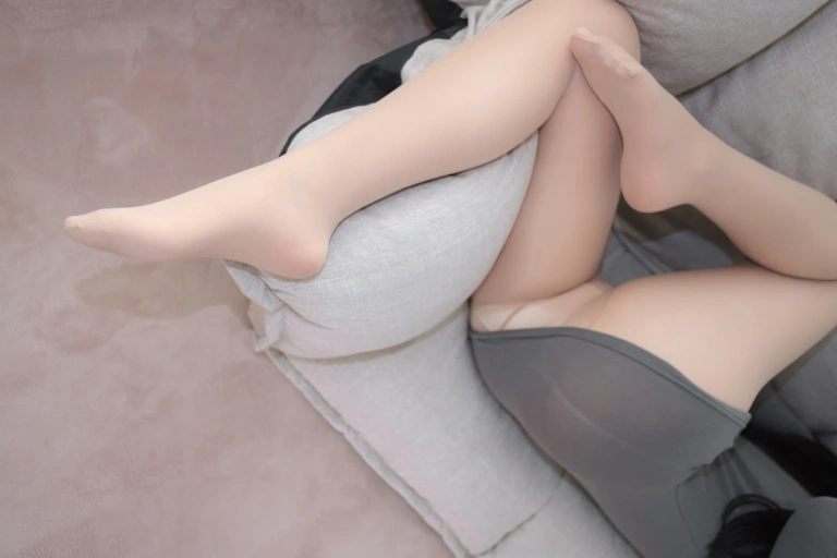 森萝财团《ALPHA-006》主题写真：92张全套美图