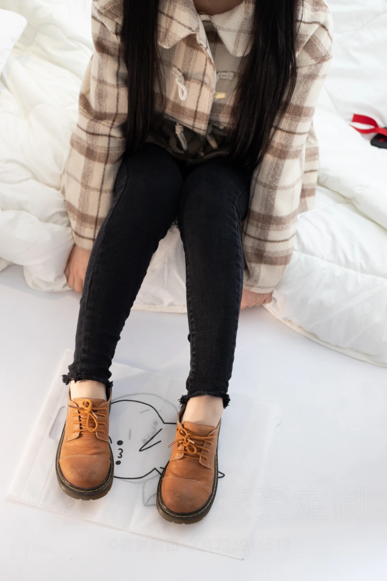 森萝财团《ALPHA-018》主题写真：121张全套美图