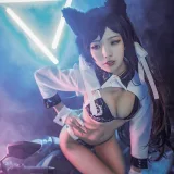 水淼Aqua《爱宕犬 机车》主题写真：17张全套美图