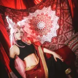 水淼Aqua《玉藻前 柯杨斯卡娅》主题写真：12张全套美图