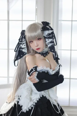 水淼Aqua《碧蓝航线 可畏 原皮》主题写真：40张全套美图