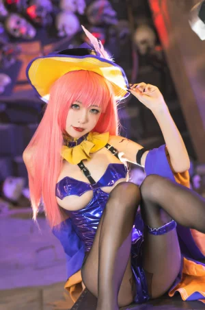 水淼Aqua《孟菲斯》主题写真：31张全套美图