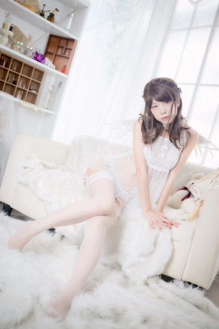 水淼Aqua《圣天使的堕落》主题写真：46张全套美图