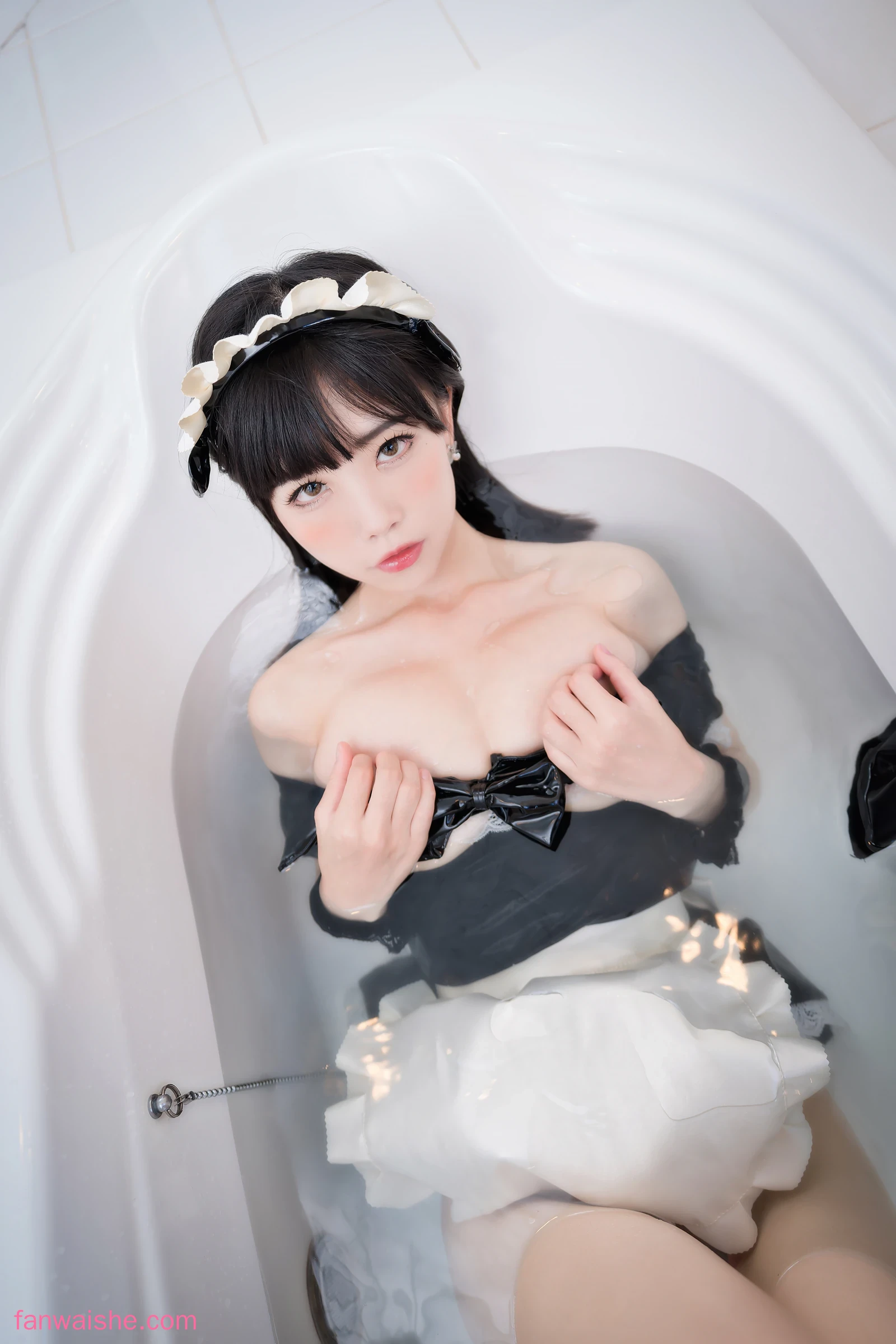 水淼Aqua 水淼Aqua NO.025 - 悠闲假日 漆皮女仆