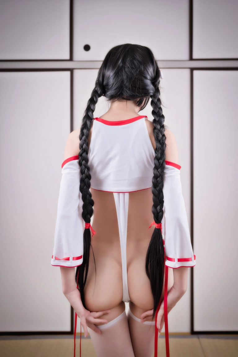 水淼Aqua《悠闲假日 巫女》主题写真：36张全套美图