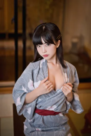 水淼Aqua《悠闲假日 浴衣》主题写真：20张全套美图