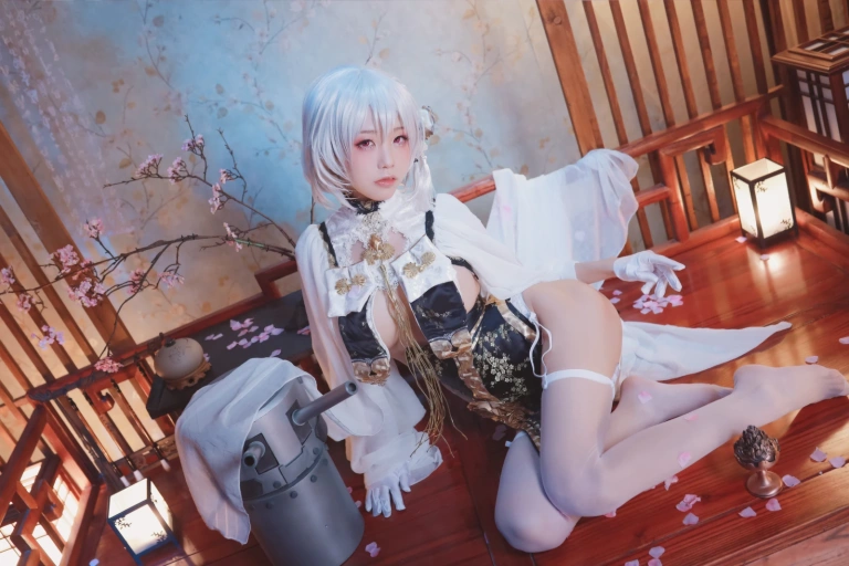 水淼Aqua《天狼星》主题写真：39张全套美图