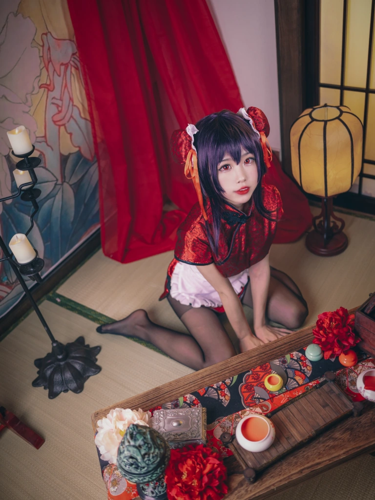 水淼Aqua《霞之丘诗羽 旗袍》主题写真：29张全套美图