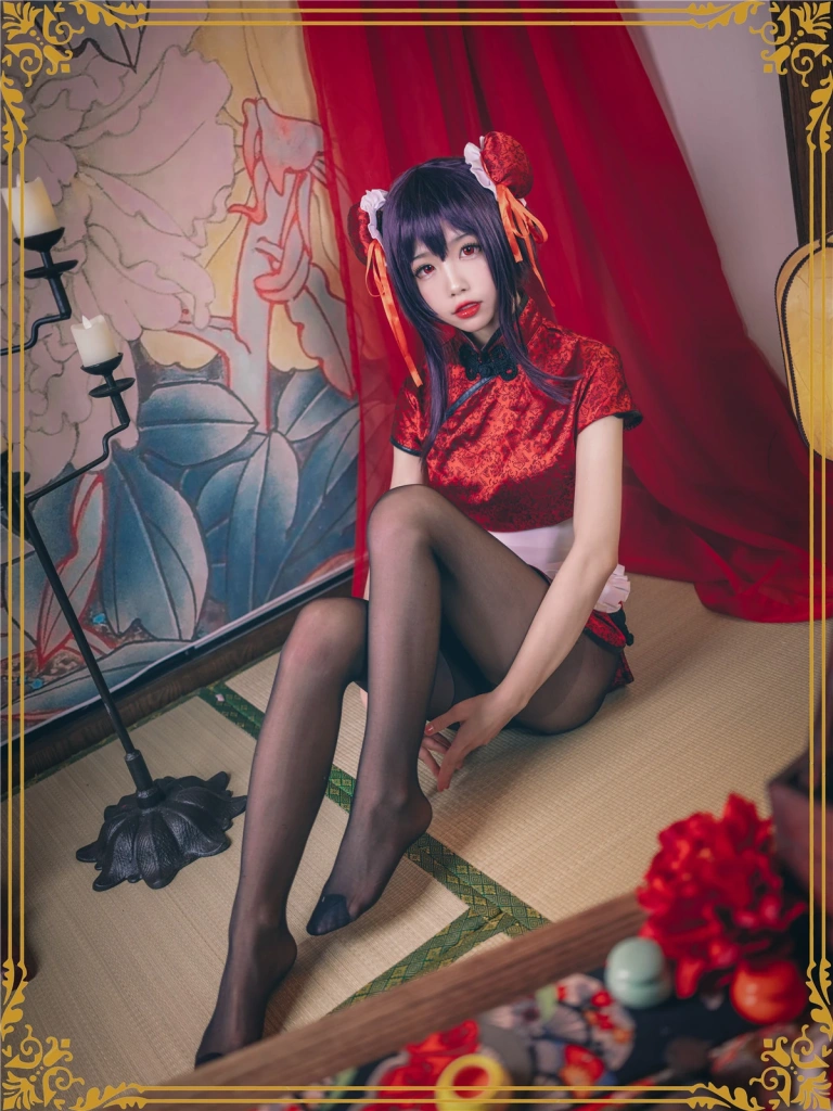 水淼Aqua《霞之丘诗羽 旗袍》主题写真：29张全套美图