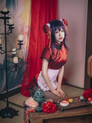 水淼Aqua《霞之丘诗羽 旗袍》主题写真：29张全套美图