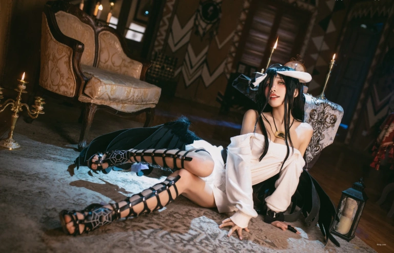 水淼Aqua《雅儿贝德》主题写真：90张全套美图