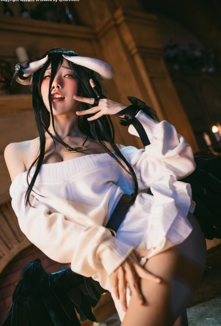 水淼Aqua《雅儿贝德》主题写真：90张全套美图