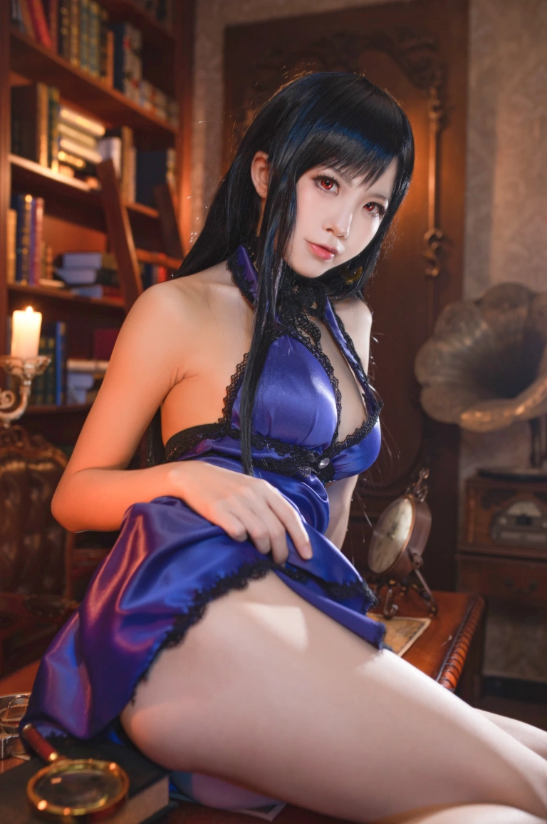 水淼Aqua《蒂法旗袍和礼服》主题写真：40张全套美图