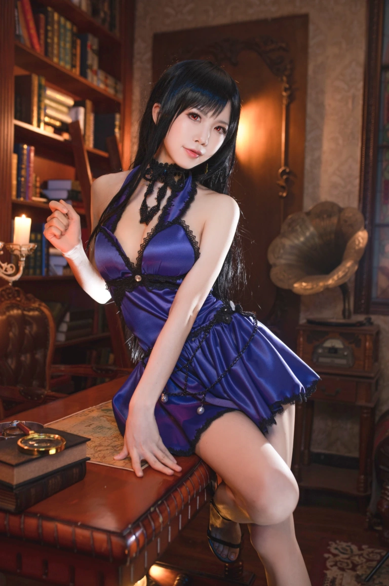 水淼Aqua《蒂法旗袍和礼服》主题写真：40张全套美图