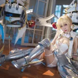 水淼Aqua《圣女贞德》主题写真：40张全套美图