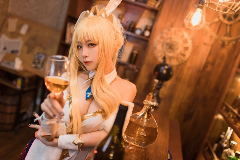 水淼Aqua《白枪呆》主题写真：26张全套美图