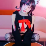 水淼Aqua《礼物喵》主题写真：42张全套美图