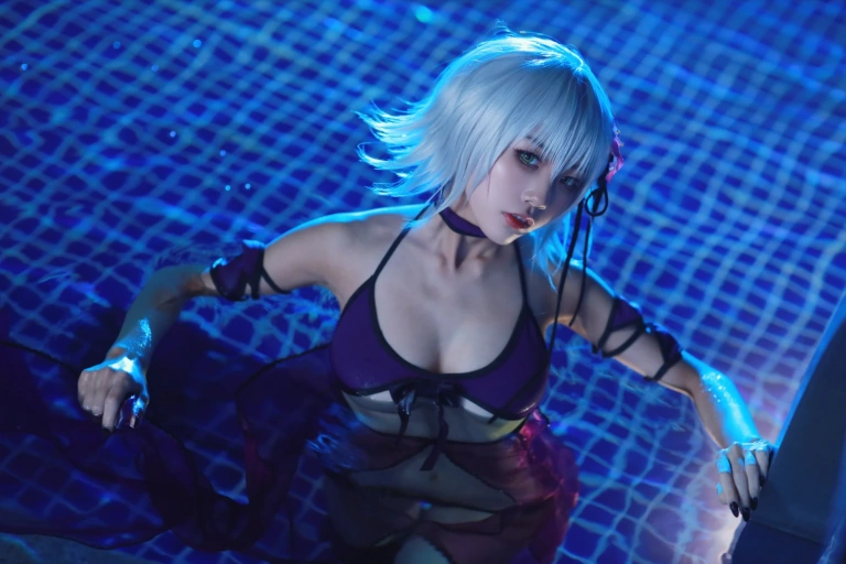 水淼Aqua《贞德泳装》主题写真：41张全套美图