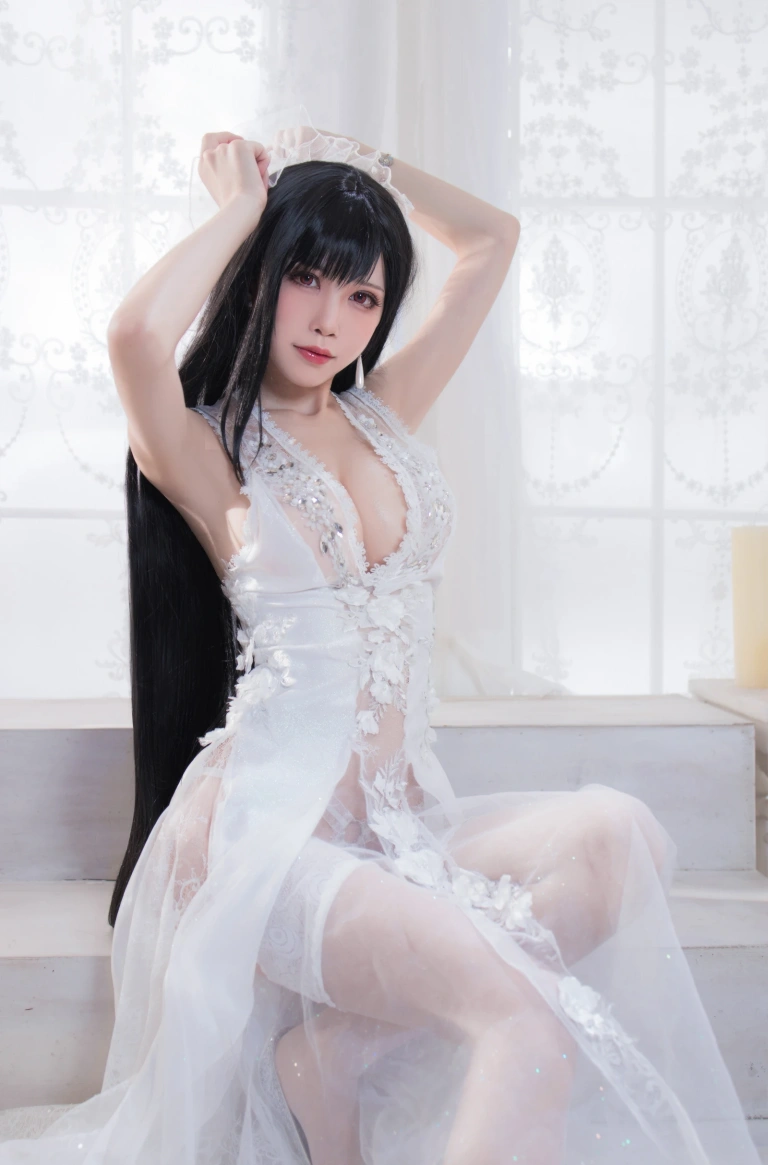 水淼Aqua《FF7R 蒂法婚纱》主题写真：16张全套美图