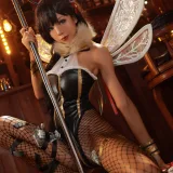 水淼Aqua《FF7R 黑皮蜜蜂女郎》主题写真：33张全套美图