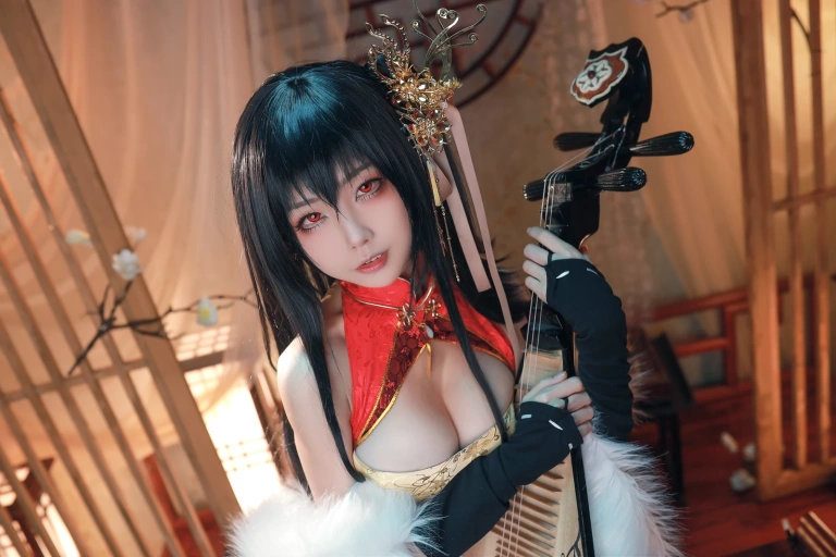 水淼Aqua《大凤 旗袍》主题写真：40张全套美图