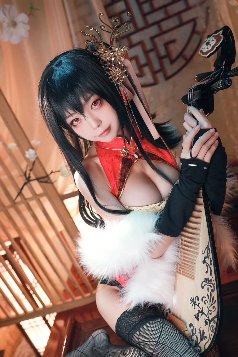 水淼Aqua《大凤 旗袍》主题写真：40张全套美图