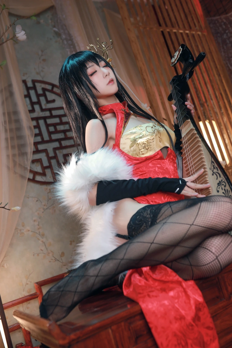 水淼Aqua《大凤 旗袍》主题写真：40张全套美图