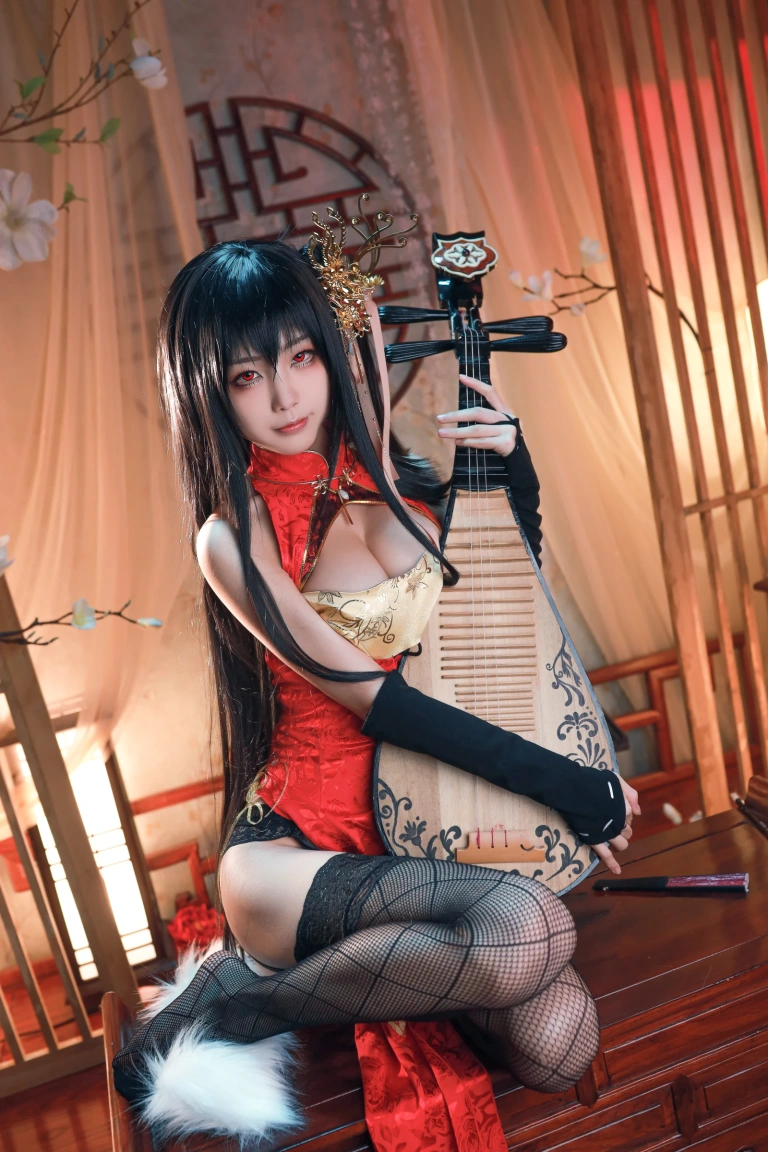 水淼Aqua《大凤 旗袍》主题写真：40张全套美图