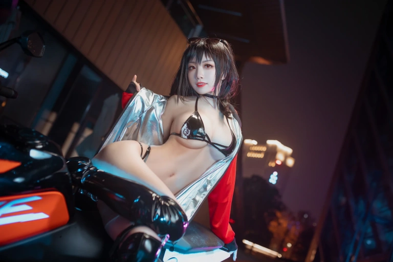 水淼Aqua《大凤 机车》主题写真：33张全套美图