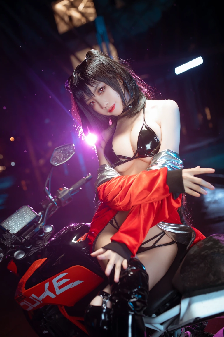 水淼Aqua《大凤 机车》主题写真：33张全套美图