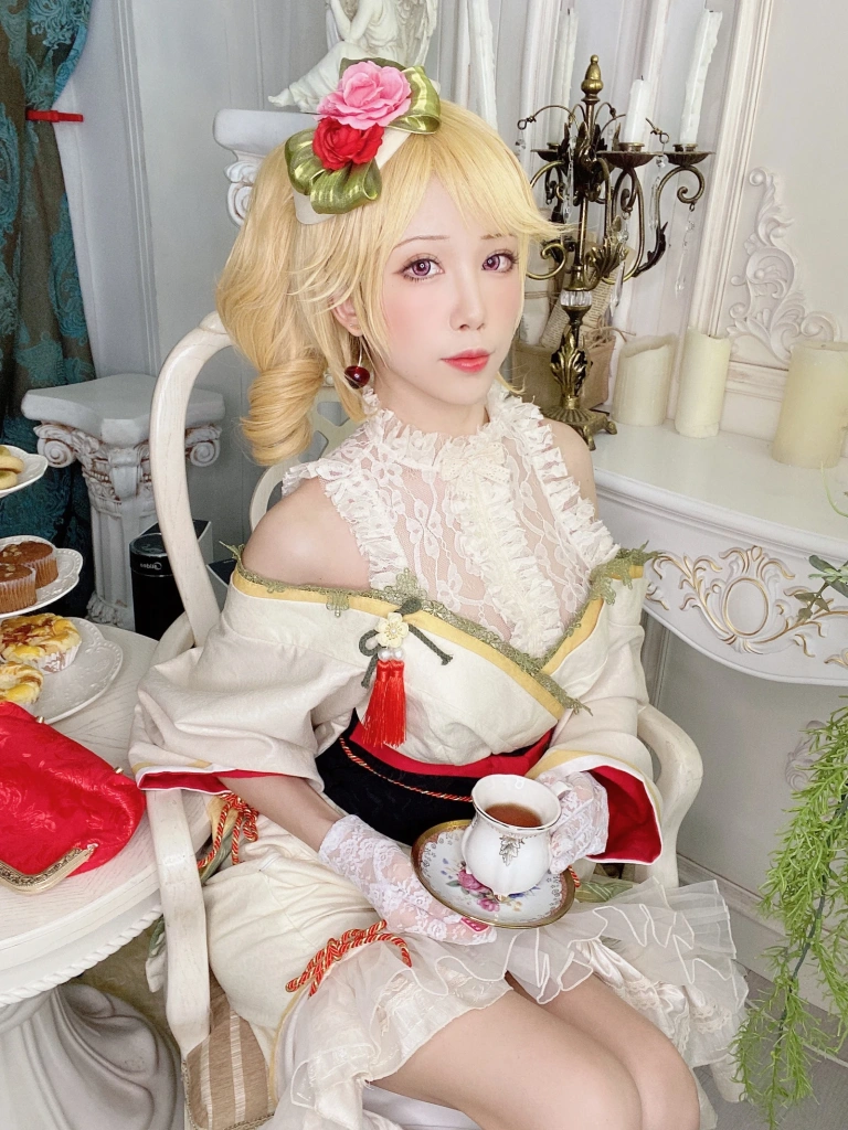 水淼Aqua《新春四组 黎塞留》主题写真：27张全套美图，含4个视频