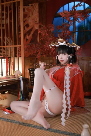 水淼Aqua《2021 黑兽 辉夜巫女》主题写真：97张全套美图