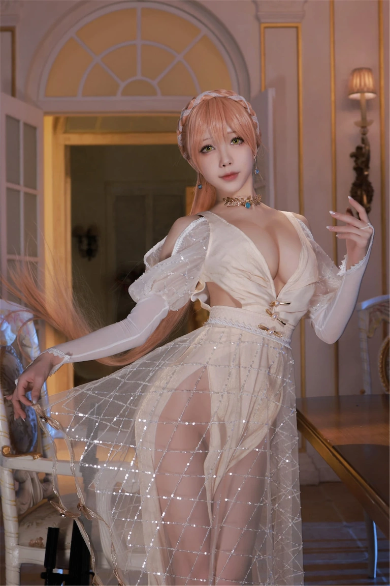 水淼Aqua《少女前线 OTS14》主题写真：20张全套美图