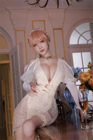 水淼Aqua《少女前线 OTS14》主题写真：20张全套美图