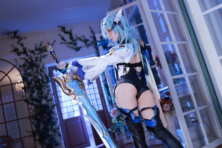 水淼Aqua《原神 优菈》主题写真：90张全套美图