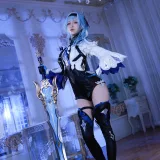 水淼Aqua《原神 优菈》主题写真：90张全套美图